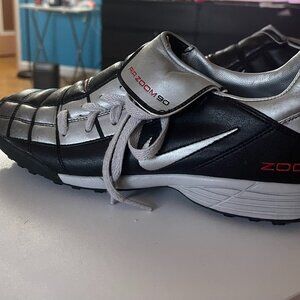 🚨 For Sale: Nike Air Zoom 90 (Men’s Size 9) 🚨